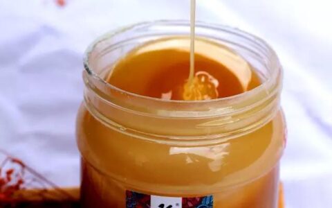 蜂蜜是凉性还是热性(有结节的人能吃蜂蜜吗)
