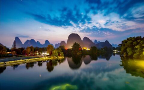 桂林山水图片风景图片(广西桂林旅游必去十大景点)