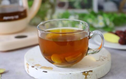 红枣姜茶的做法和功效(红糖红枣姜茶的做法)